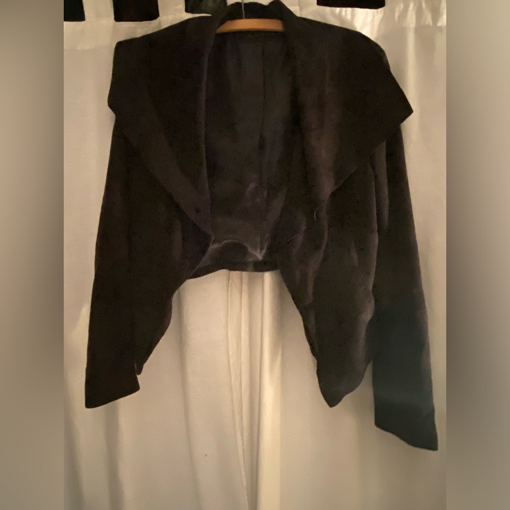 Chic black suede jacket